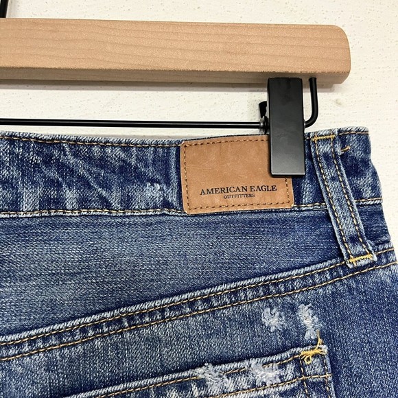 American Eagle Womens Button Fly Denim Mini Skirt Size 8 Distressed Casual - Picture 3 of 7
